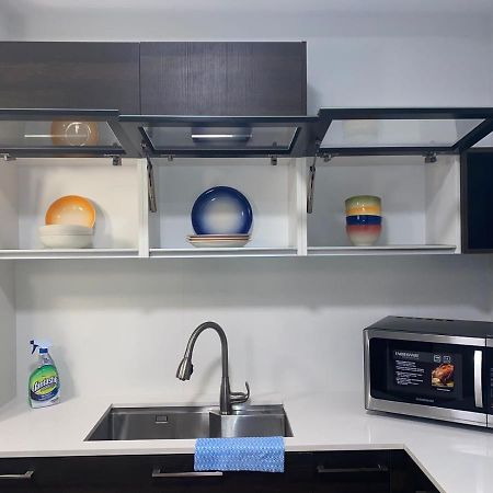 Parkhurst 1 Apartment คิงส์ตัน ภายนอก รูปภาพ