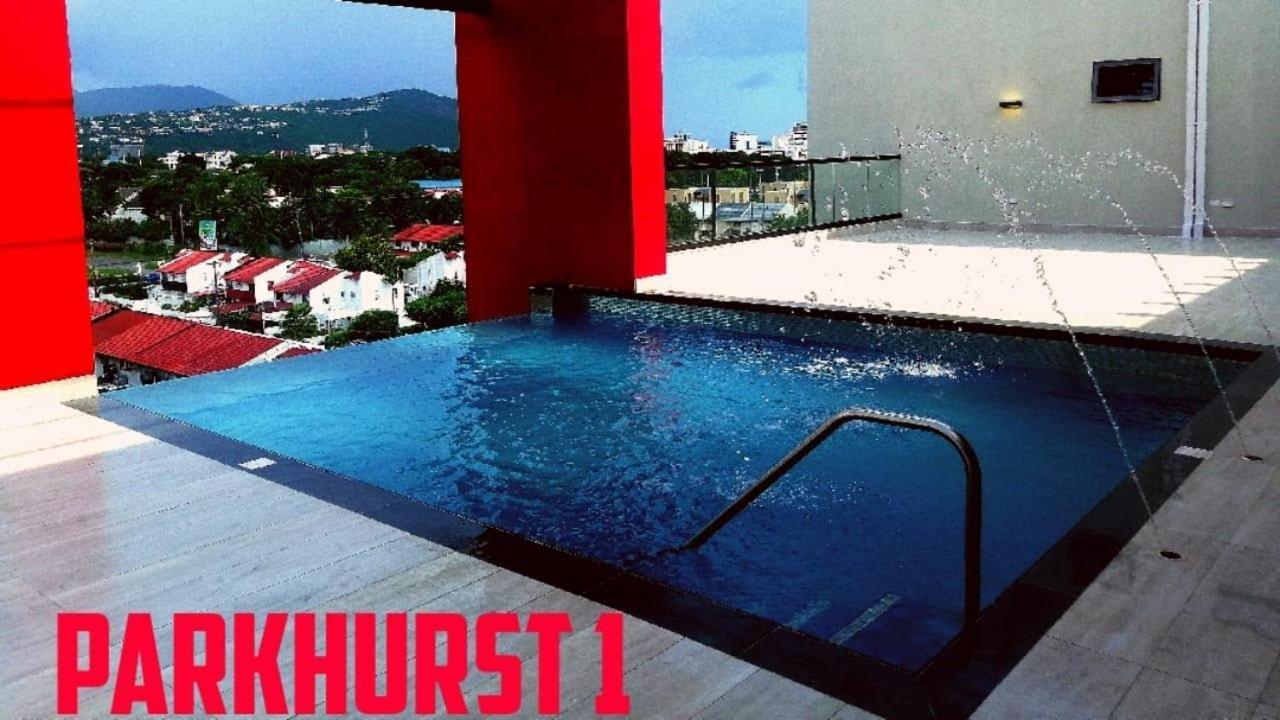 Parkhurst 1 Apartment คิงส์ตัน ภายนอก รูปภาพ